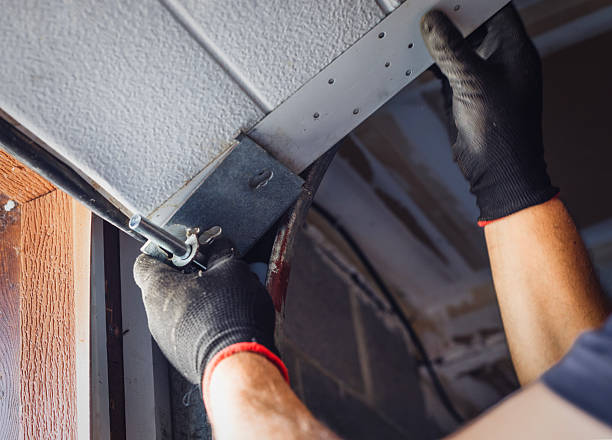 Reliable Garage Door Roller Replacement contractor in New Port Richey, FL by Garage Doors Repair Pro